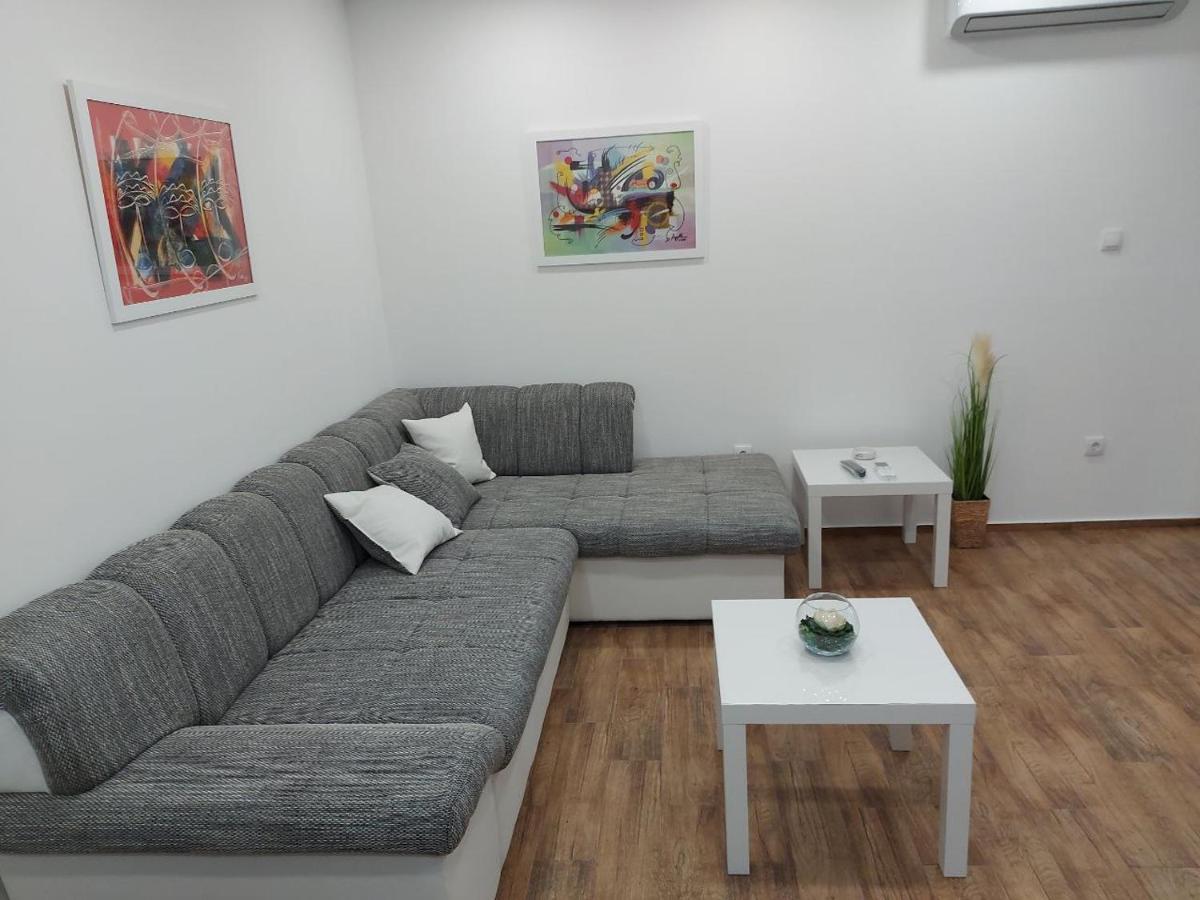 Cosy, Quiet & Brand New Apartment W/ Danube View Belgrado Exterior foto
